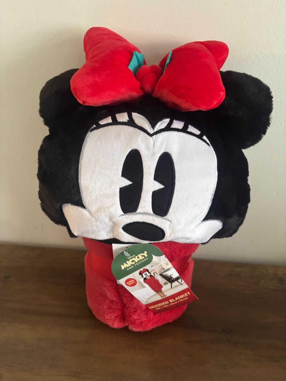 Target Minnie Mouse Red Black Hooded Throw Blanket